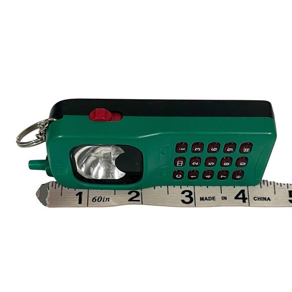 Vintage 90s Cell Phone Keychain Block/Brick Phone Plastic Green DOES NOT WORK - Picture 7 of 7